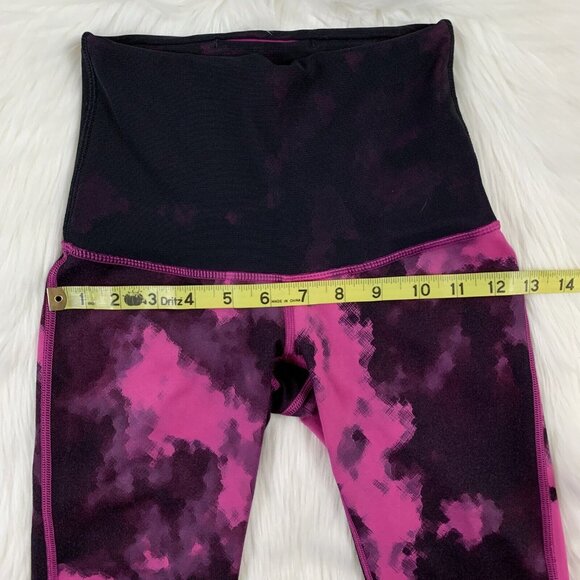 Lululemon Women's Size 2 Blooming Pixie Raspberry Black Sweaty Endeavor Tight - Picture 4 of 10